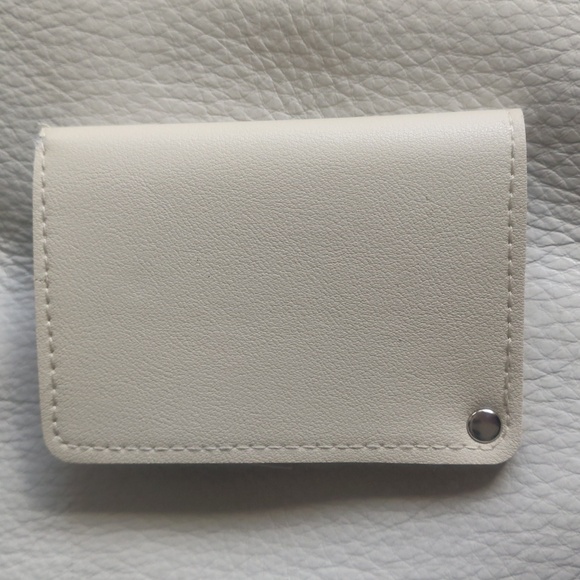 'Eagle' Indigenous Design by Angela Kimble Manicure Set - Picture 3 of 6